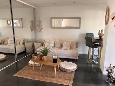 Elegant T2 Clim & Balcon - Plein Centre Κάννες Εξωτερικό φωτογραφία